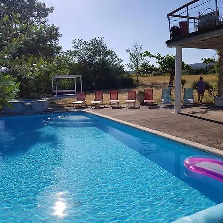 Roux Laroque (Herault)